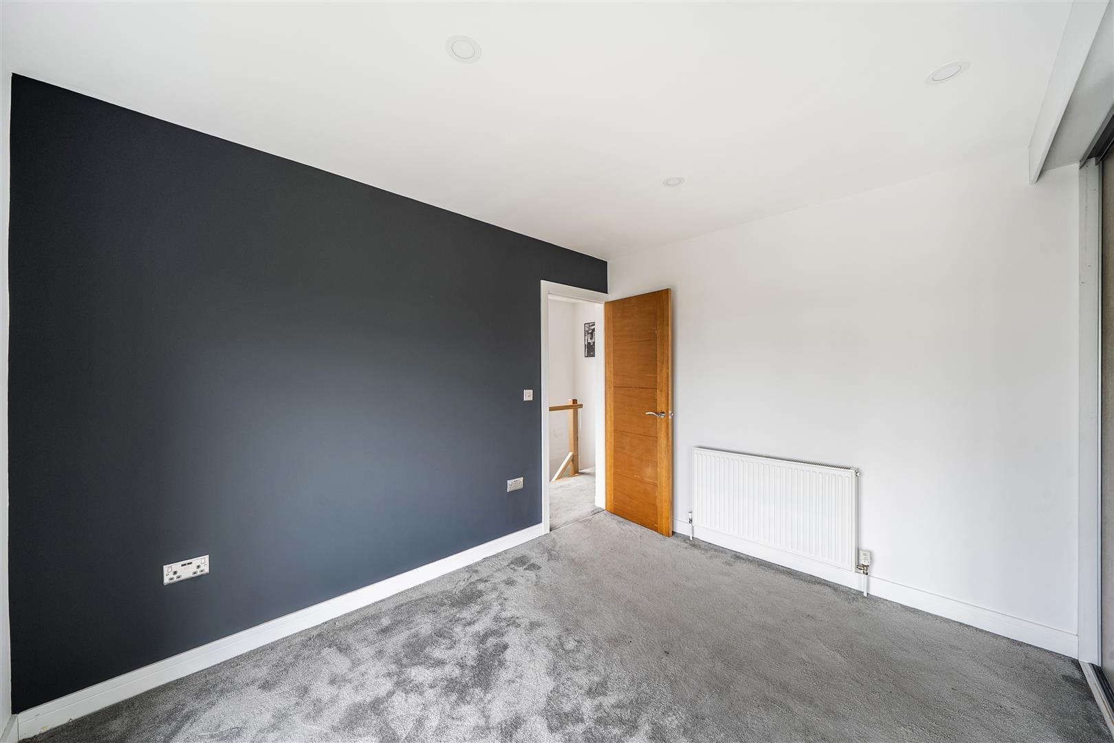 Beaumont Crescent, St. Thomas, Swansea, SA1 8DW